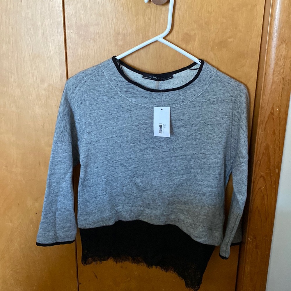 Zara gray and black top